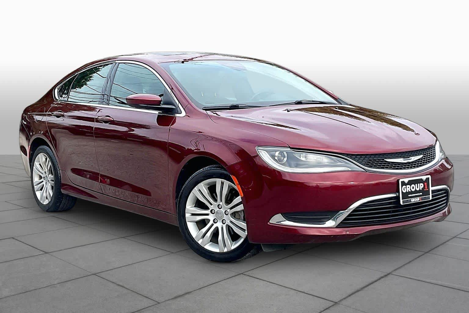 Used 2015 Chrysler 200 Limited w/ Convenience Group FWD image 3
