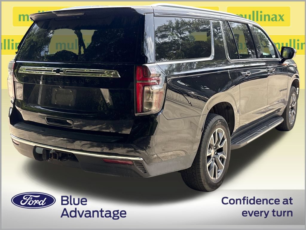 Used 2024 Chevrolet Suburban LS w/ Driver Alert Package AWD/4WD image 4
