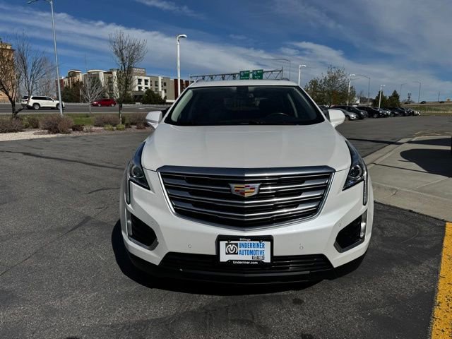 Used 2017 Cadillac XT5 Luxury w/ Driver Awareness Package AWD/4WD image 3