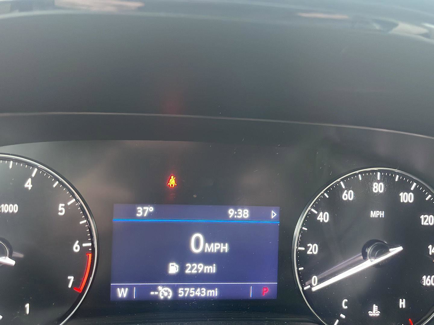 Used 2021 Buick Envision Preferred image 10