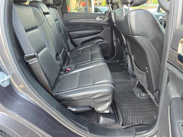 Used 2016 Jeep Grand Cherokee Limited w/ Luxury Group II AWD/4WD image 40