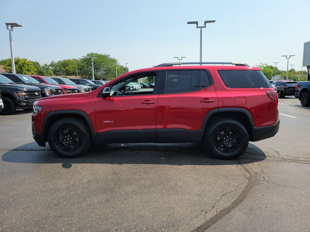 Used 2022 GMC Acadia AT4 w/ Technology Package AWD/4WD image 7