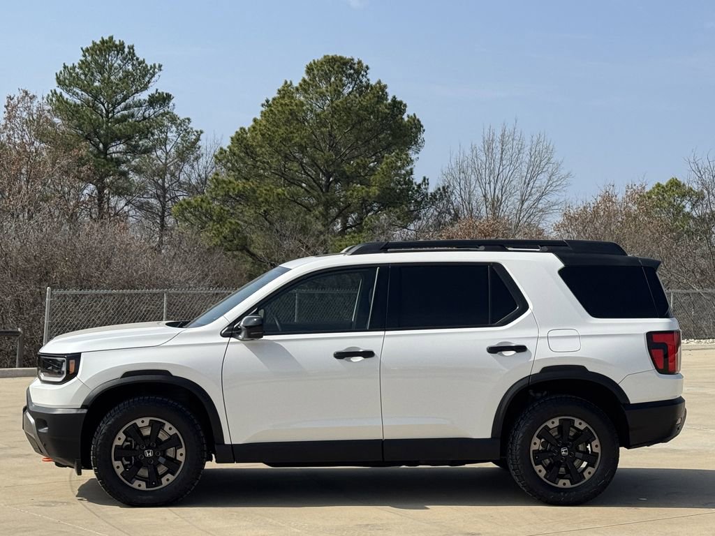 Used 2026 Honda Passport TrailSport Elite image 3