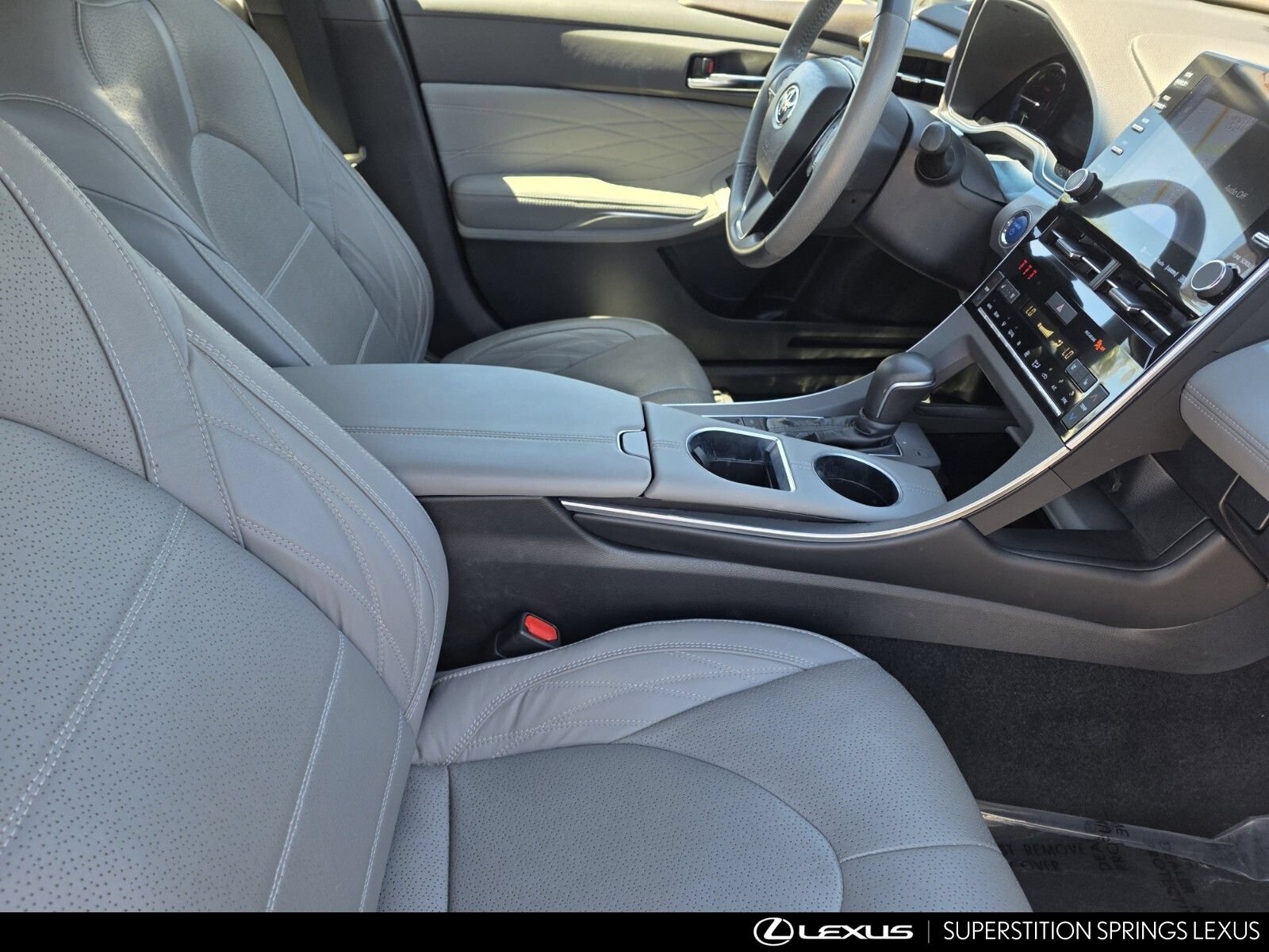 Used 2020 Toyota Avalon Limited w/ Advanced Safety Package FWD image 31