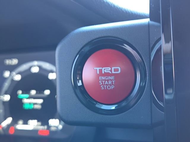 Used 2025 Toyota 4Runner TRD Sport Premium w/ Tow Technology Package image 30