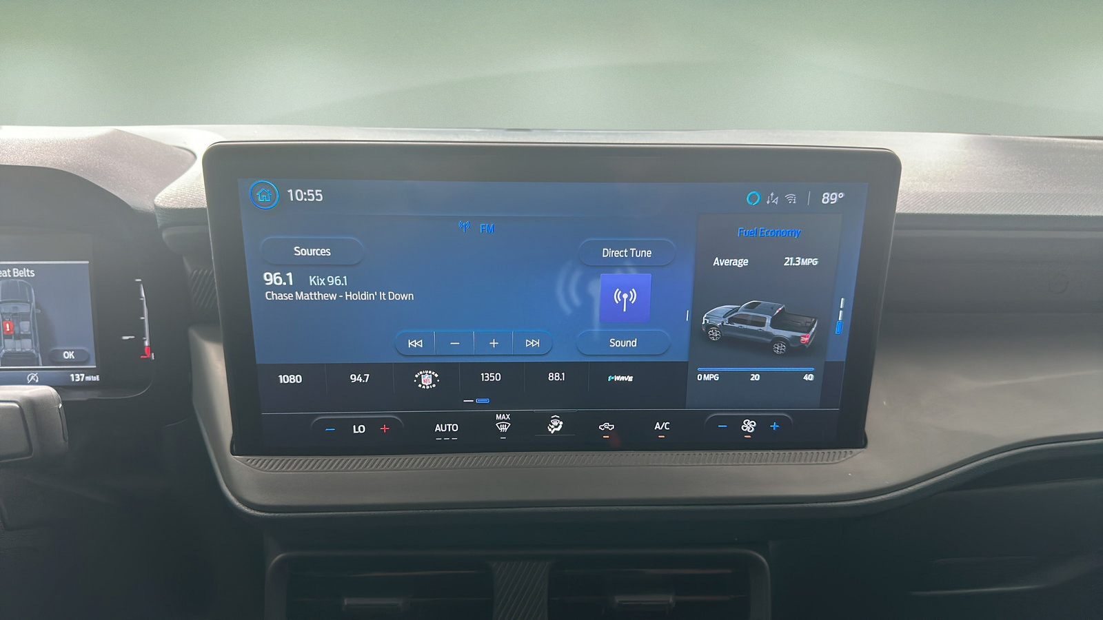 Used 2025 Ford Maverick XLT w/ Black Appearance Package AWD/4WD image 11