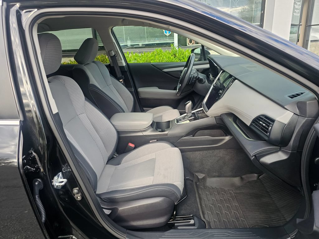Used 2022 Subaru Outback Premium w/ Tech Package 1 AWD/4WD image 11