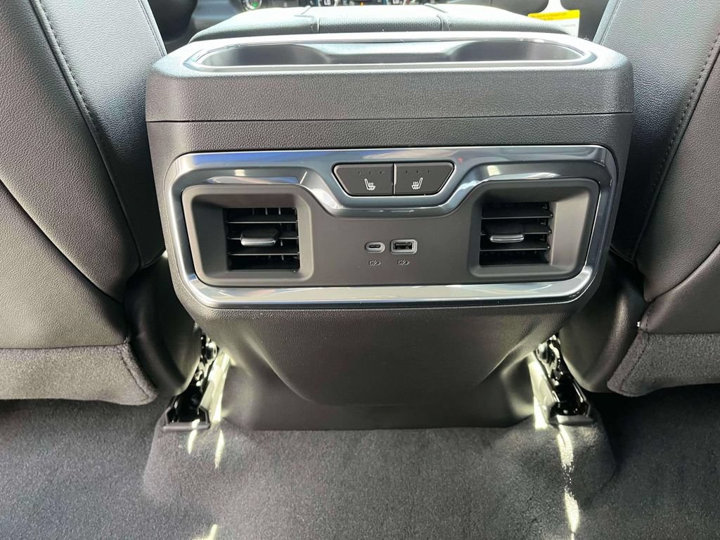 New 2026 GMC Sierra 1500 SLT w/ SLT Premium Plus Package AWD/4WD image 15