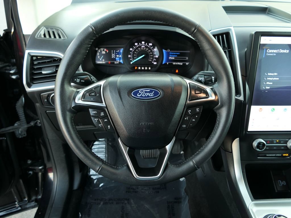Used 2024 Ford Edge SEL image 20