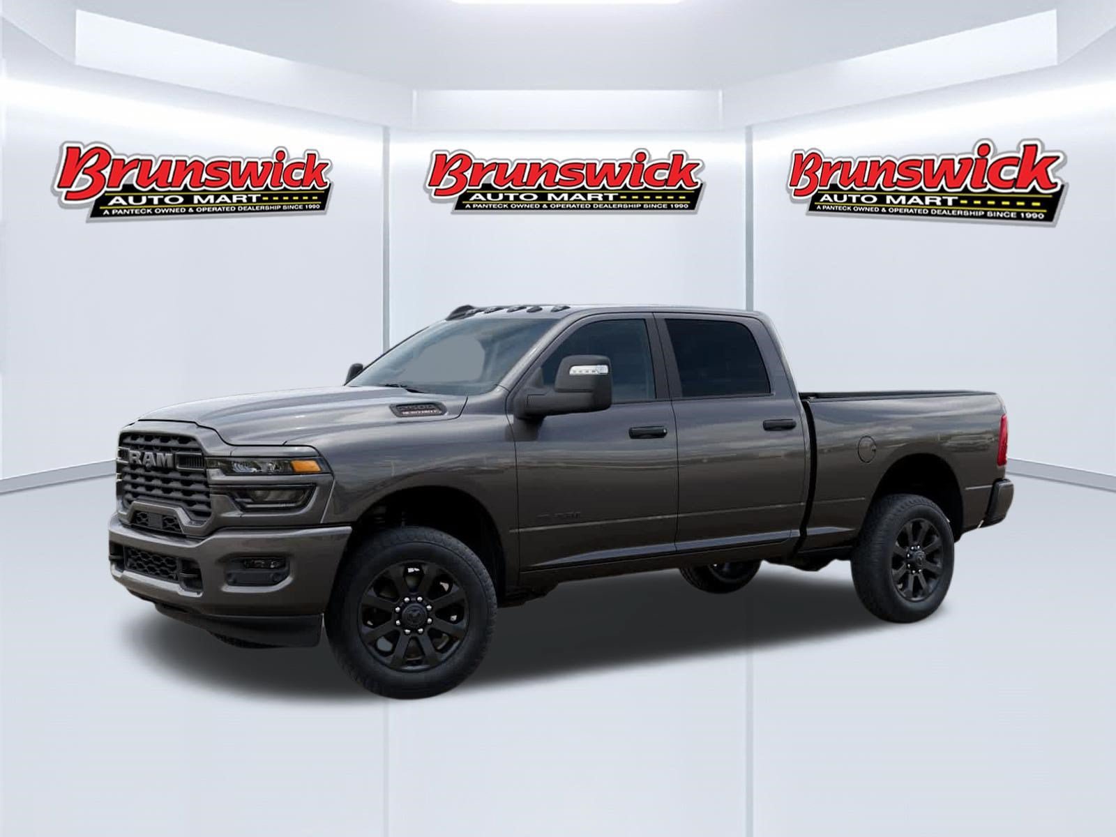 New 2026 RAM 2500 Big Horn AWD/4WD image 2