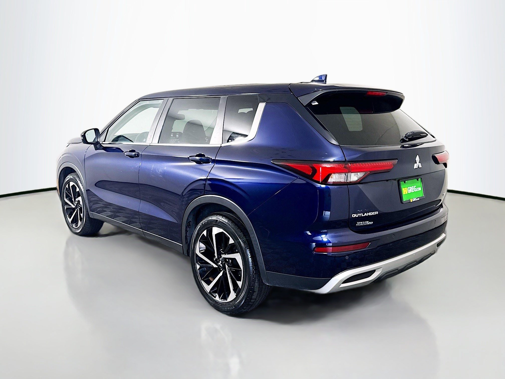 Used 2022 Mitsubishi Outlander SE FWD image 7