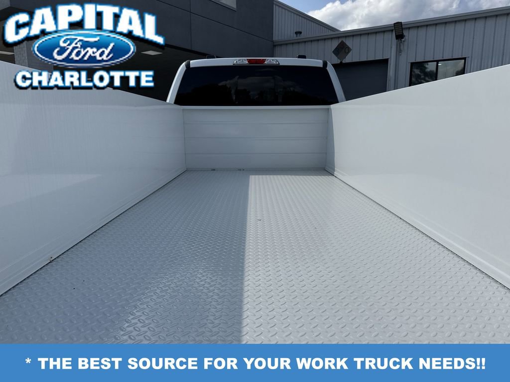 New 2025 Ford F450 XL w/ XL Chrome Package image 16