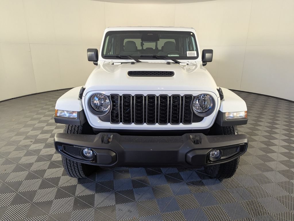 New 2026 Jeep Gladiator Sport AWD/4WD image 3