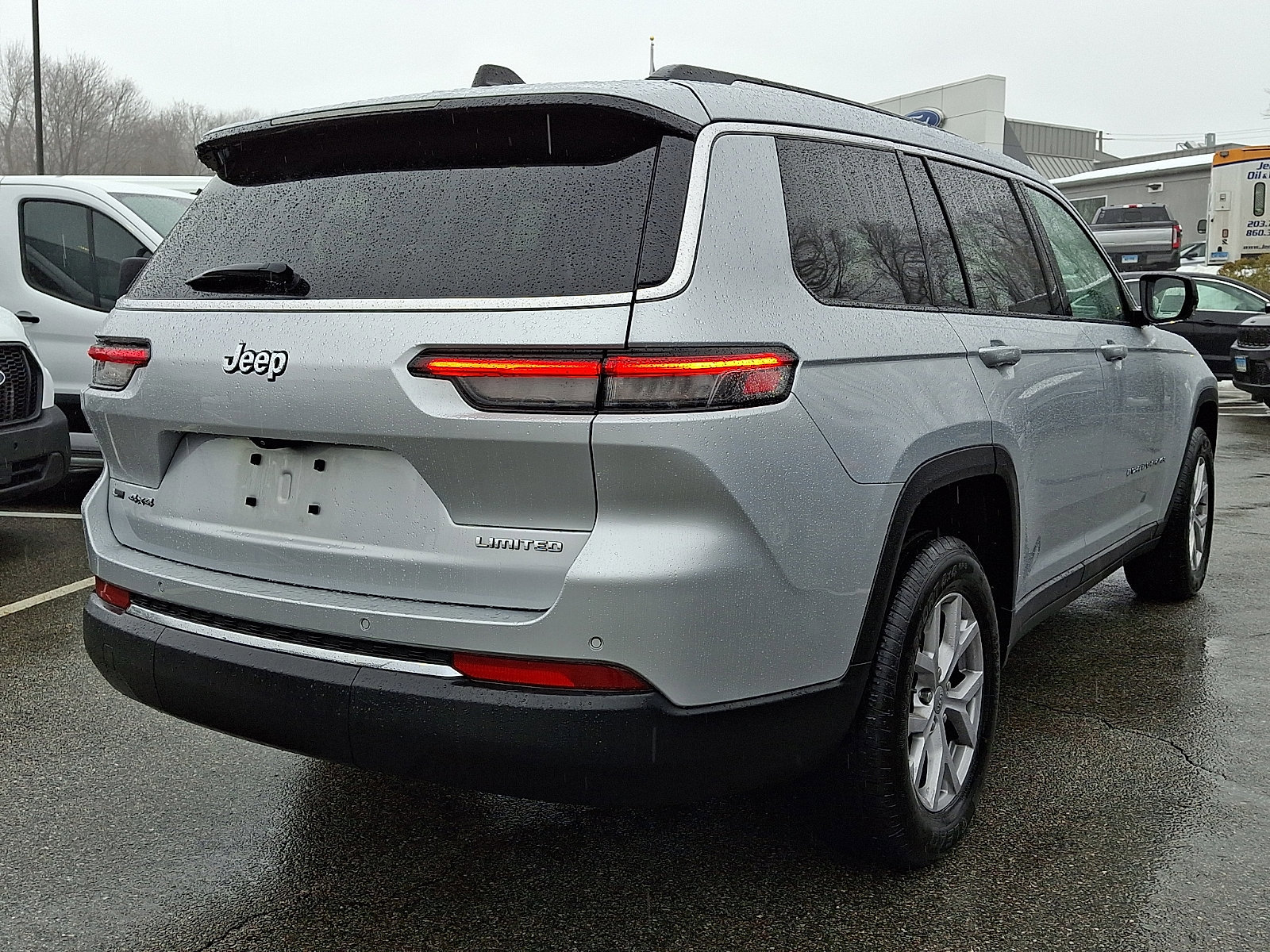Used 2021 Jeep Grand Cherokee L Limited AWD/4WD image 10