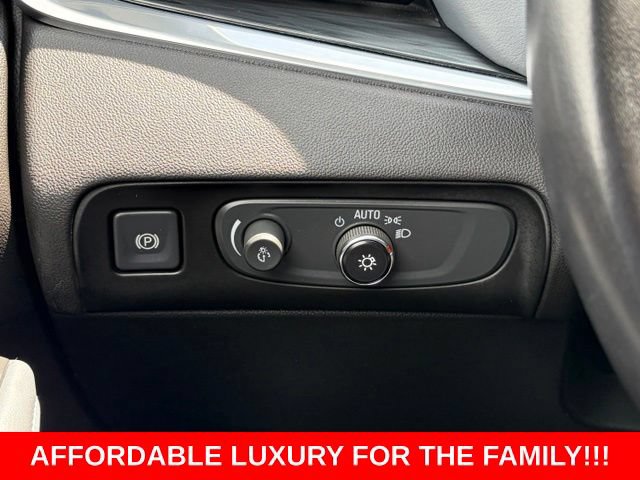 Used 2021 Buick Enclave Essence w/ LPO, Touring Package FWD image 20