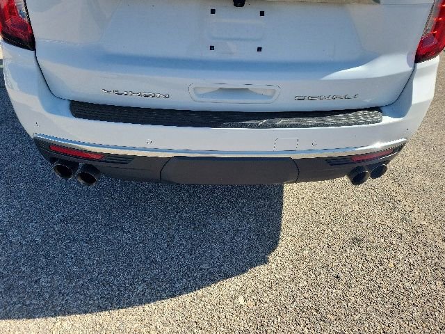Used 2024 GMC Yukon XL Denali AWD/4WD image 29