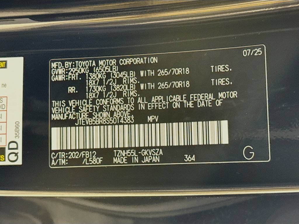 Certified 2025 Toyota 4Runner TRD Off-Road AWD/4WD image 33