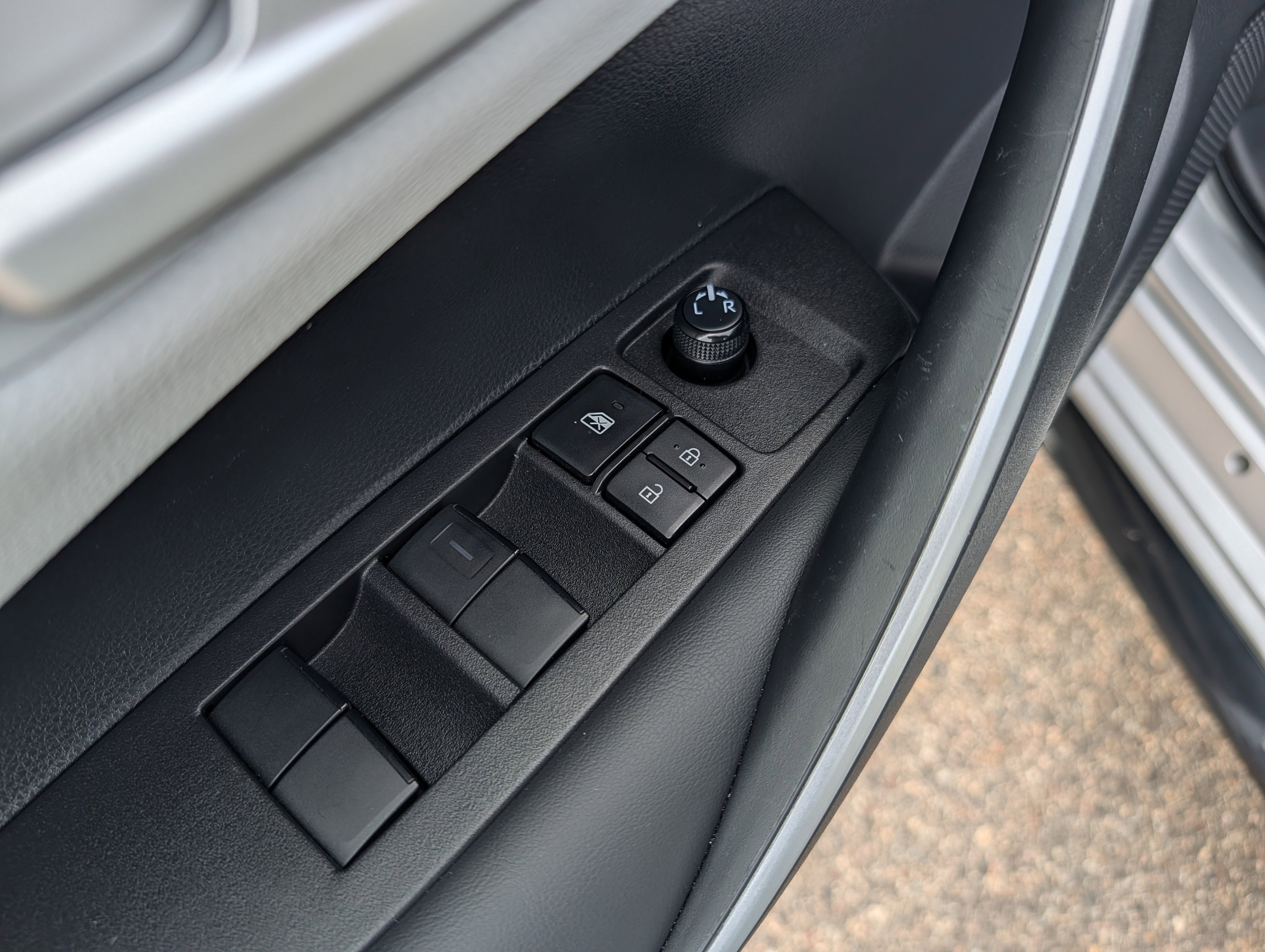 Used 2024 Toyota Corolla SE image 22