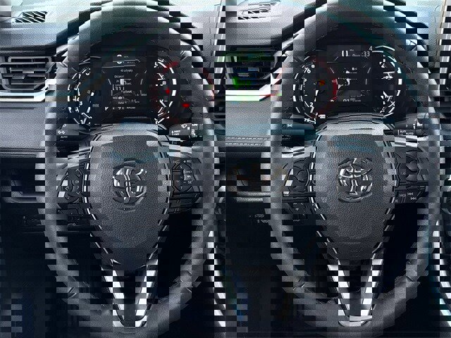 Used 2024 Toyota RAV4 XLE w/ Convenience Package image 13