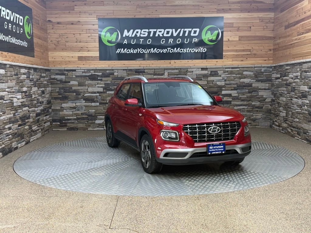 Certified 2023 Hyundai Venue SEL image 2