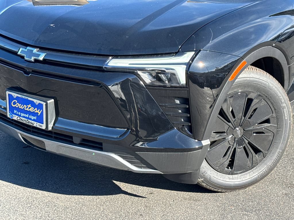 New 2026 Chevrolet Blazer EV LT w/ Midnight/Sport Edition FWD image 3