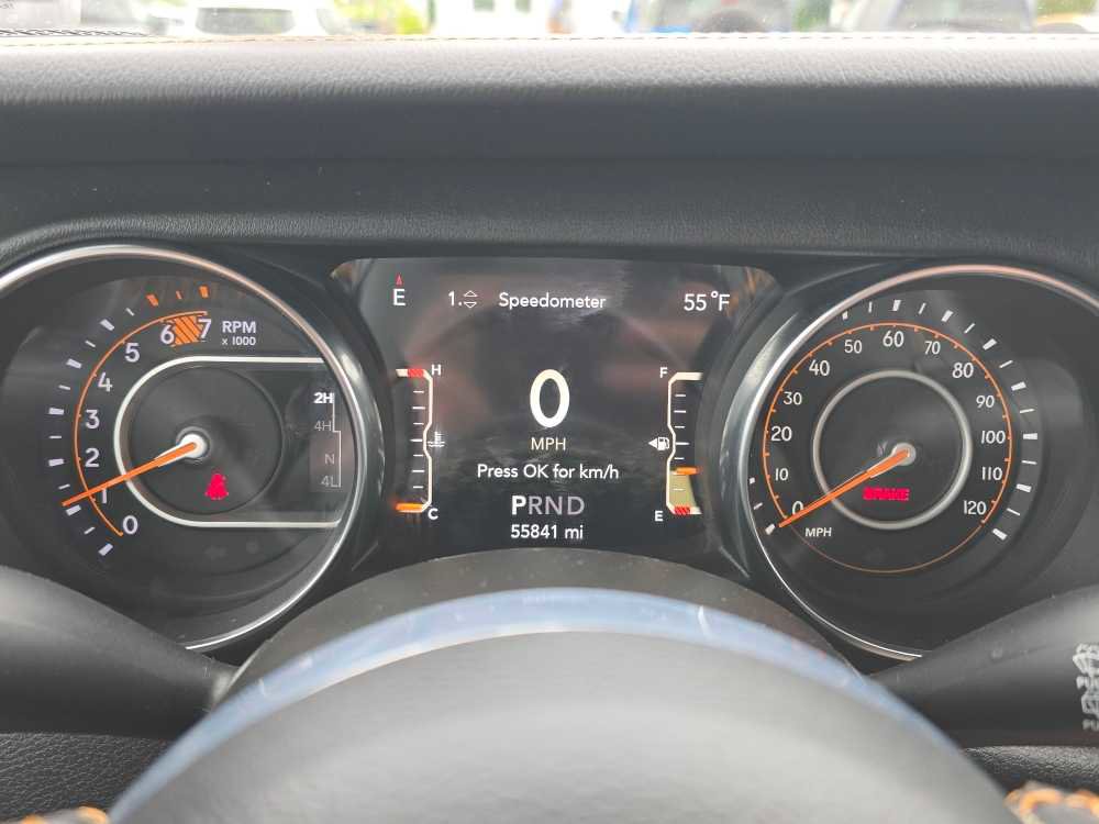 Used 2021 Jeep Wrangler Unlimited Sahara AWD/4WD image 20