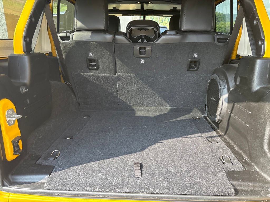 Used 2019 Jeep Wrangler Unlimited Rubicon AWD/4WD image 16