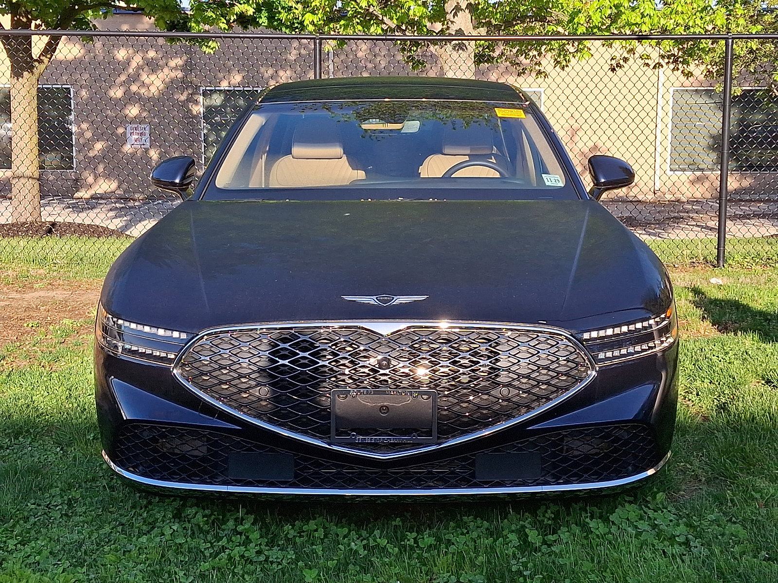 Used 2025 Genesis G90 3.5T AWD/4WD image 3