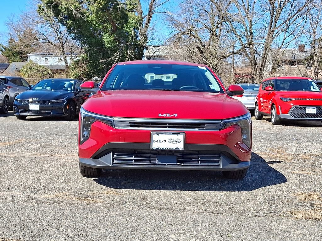 Certified 2025 Kia K4 FWD image 2