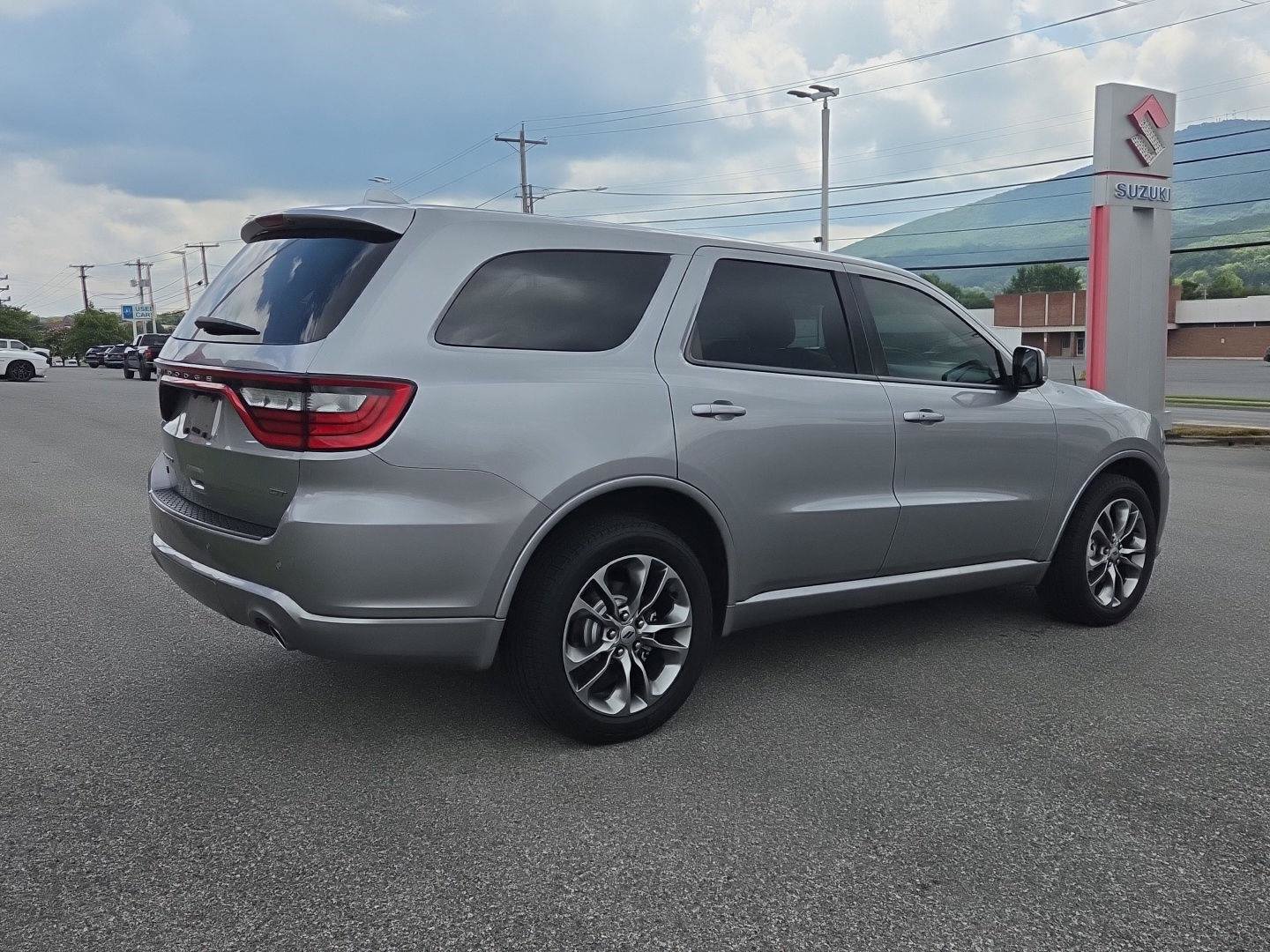 Used 2020 Dodge Durango GT AWD/4WD image 3