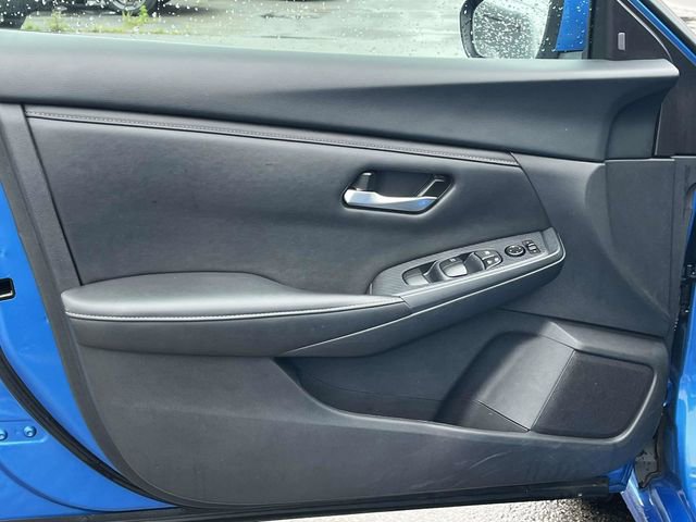 Used 2024 Nissan Sentra SV FWD image 14