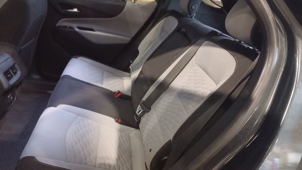 Used 2019 Chevrolet Equinox LS image 6