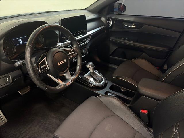 Used 2024 Kia Forte GT-Line image 15