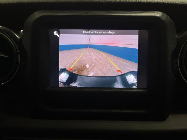 Used 2021 Jeep Gladiator Sport image 8