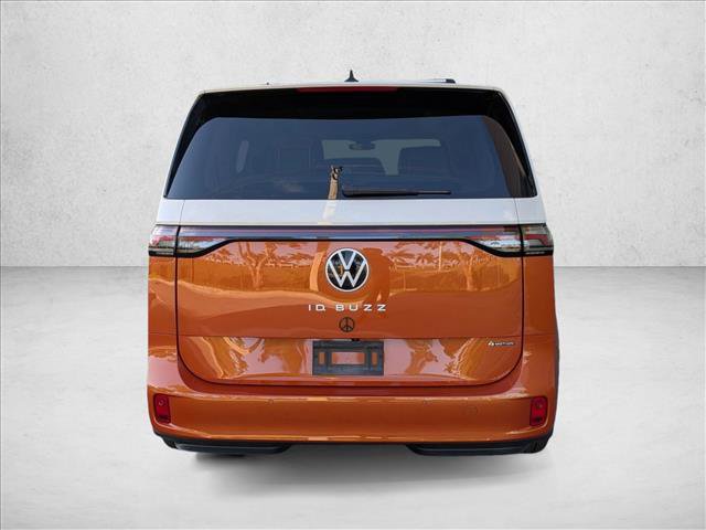Used 2025 Volkswagen ID. Buzz 1st Edition AWD/4WD image 6