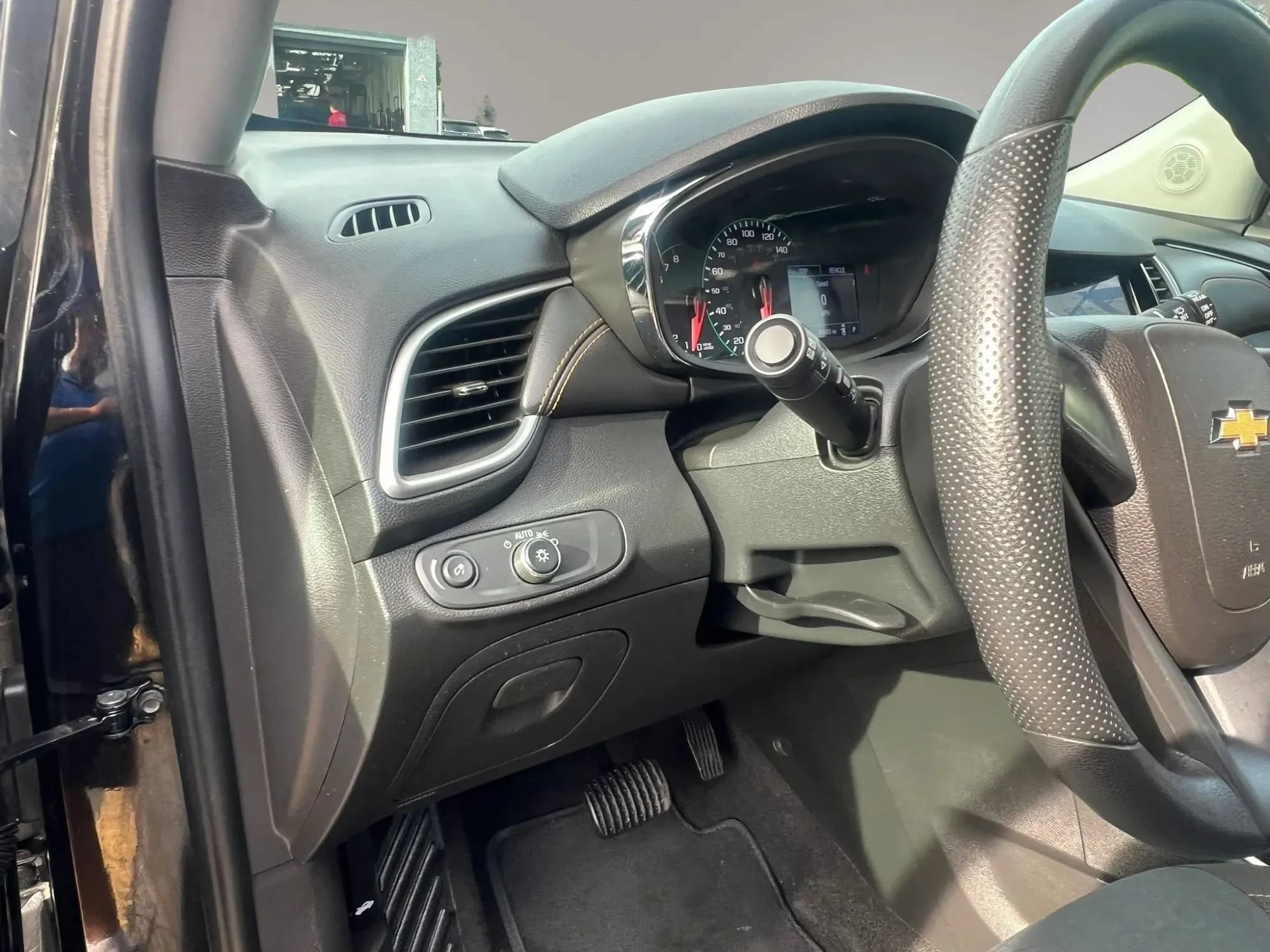 Used 2020 Chevrolet Trax LS w/ LPO, Protection Package FWD image 13