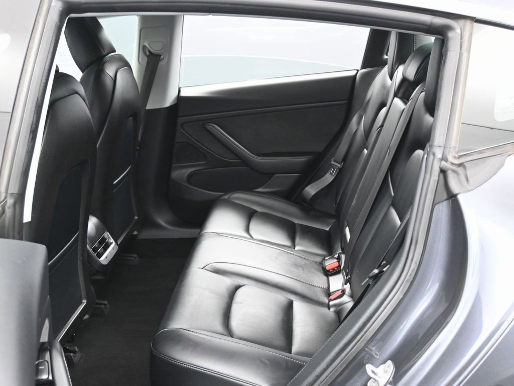 Used 2018 Tesla Model 3 Long Range image 34