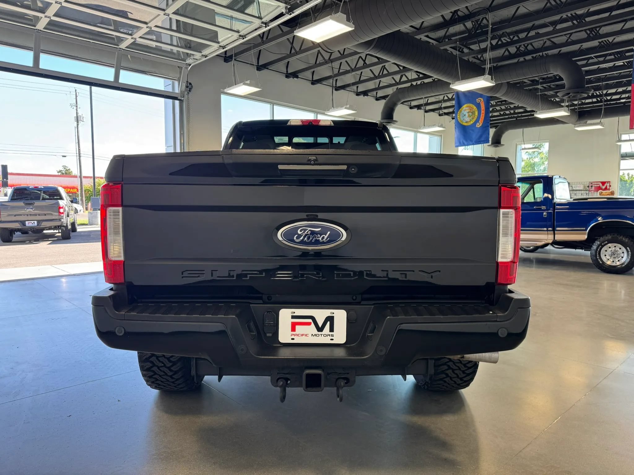 Used 2019 Ford F250 Lariat AWD/4WD image 6