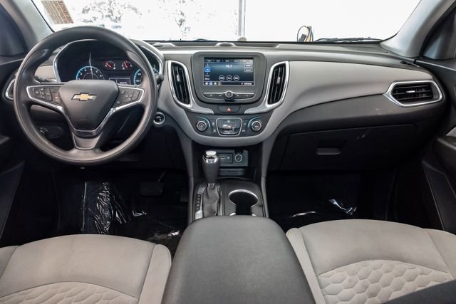 Used 2020 Chevrolet Equinox LS FWD image 24