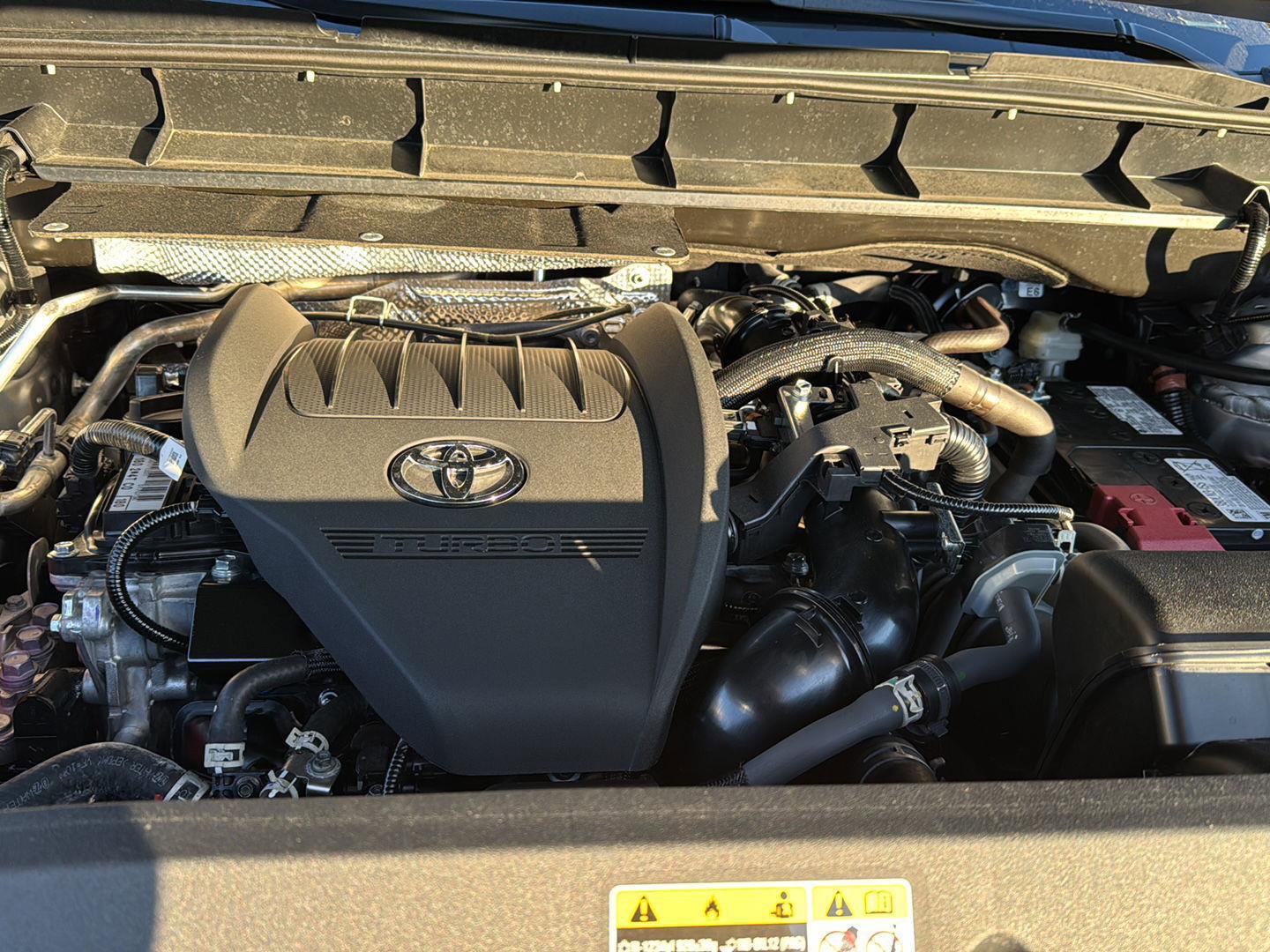 Certified 2025 Toyota Highlander XLE image 30