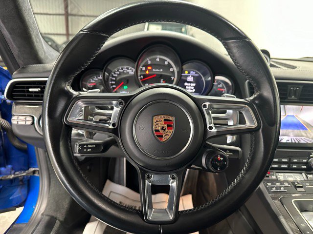 Used 2017 Porsche 911 Turbo S image 34