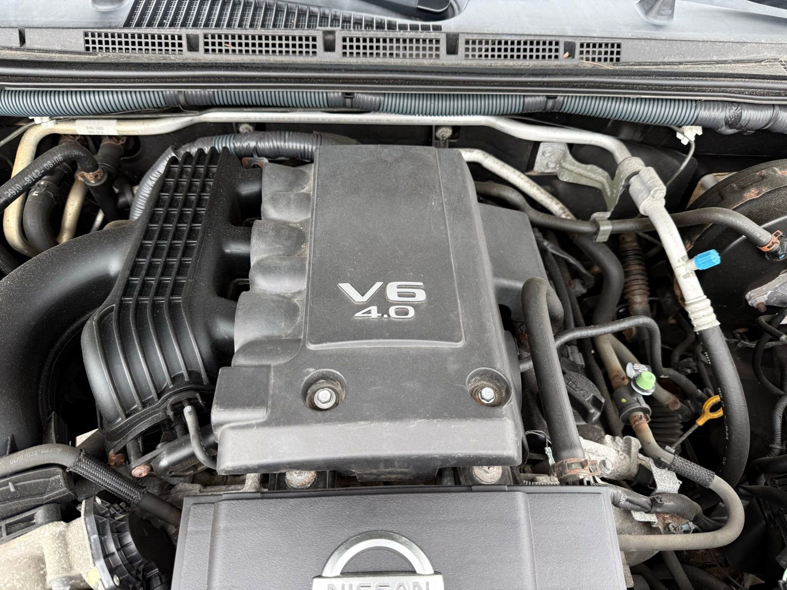 Used 2011 Nissan Xterra X image 38