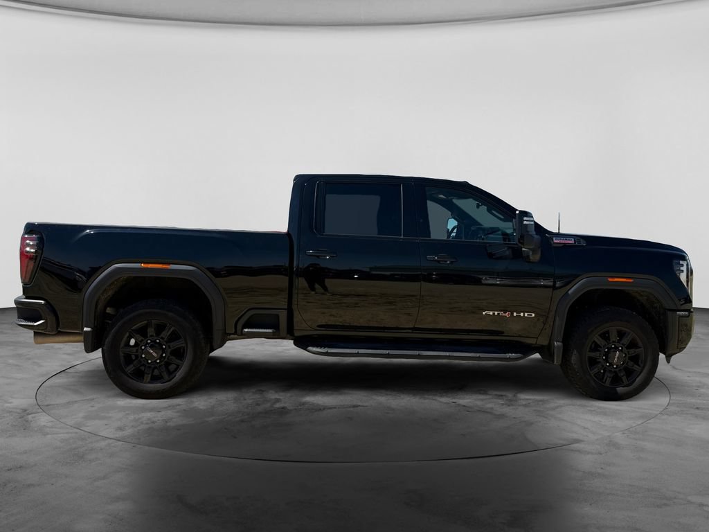 Used 2024 GMC Sierra 2500 AT4 w/ AT4 Preferred Package AWD/4WD image 11