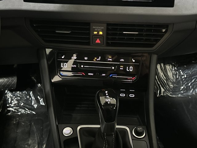 New 2026 Volkswagen Jetta SE image 32