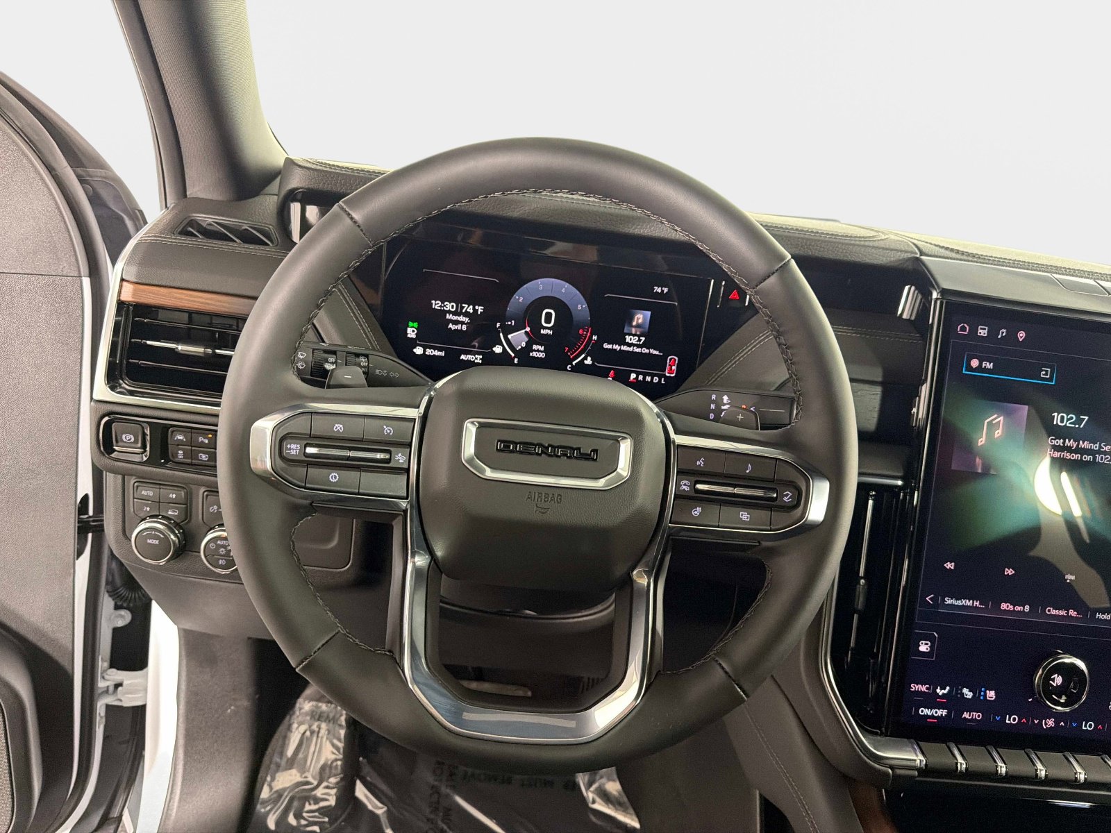 Used 2026 GMC Yukon Denali image 43