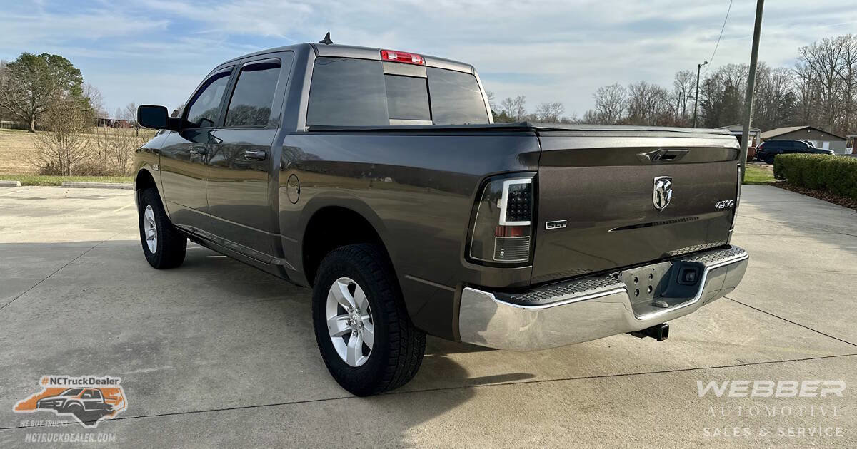 Used 2019 RAM 1500 Classic SLT w/ Luxury Group image 4