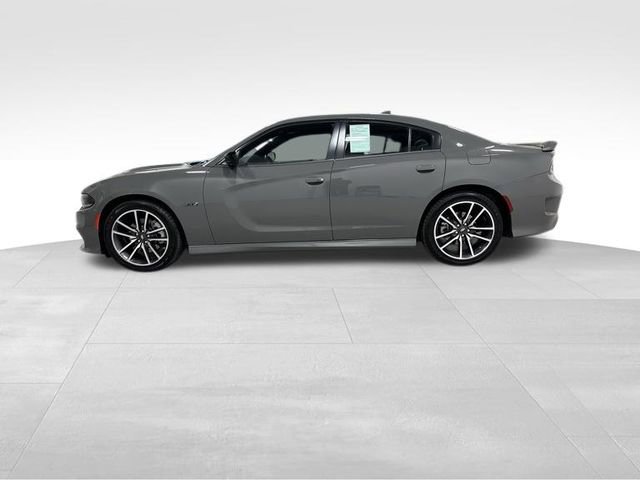 Used 2023 Dodge Charger R/T w/ Technology Group image 9