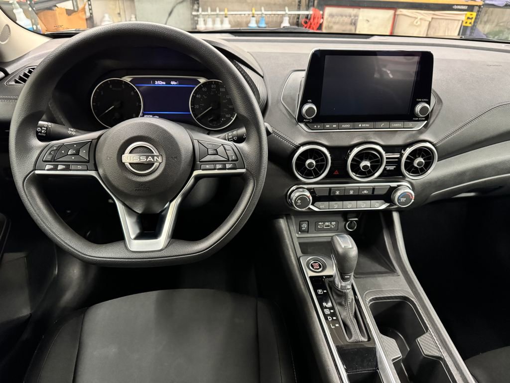 Used 2024 Nissan Sentra SV image 18