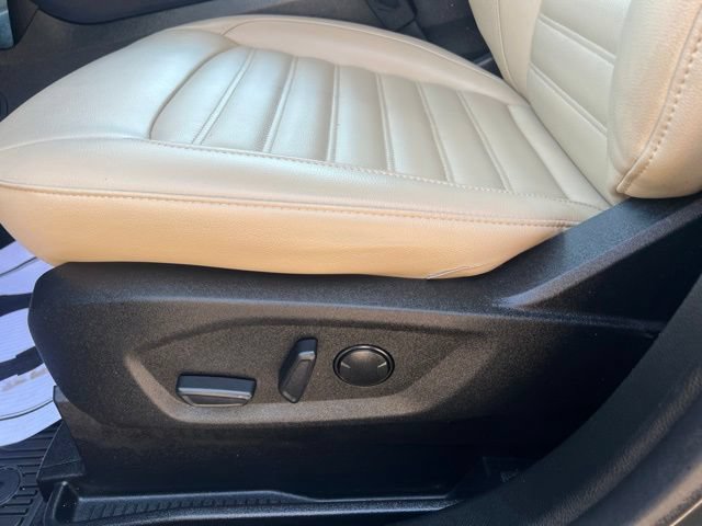 Used 2023 Ford Edge SEL w/ Convenience Package AWD/4WD image 24