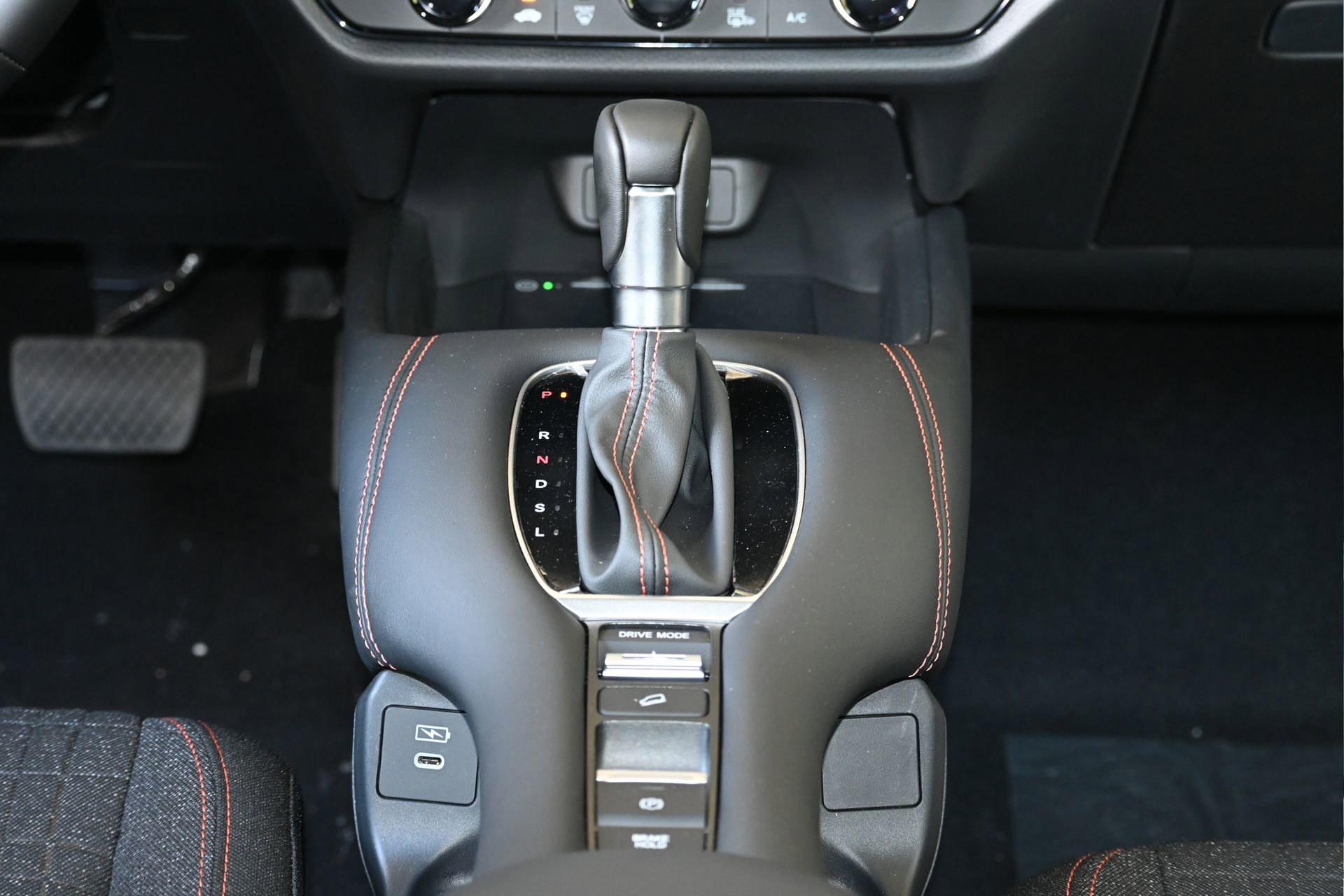 New 2026 Honda HR-V Sport image 25